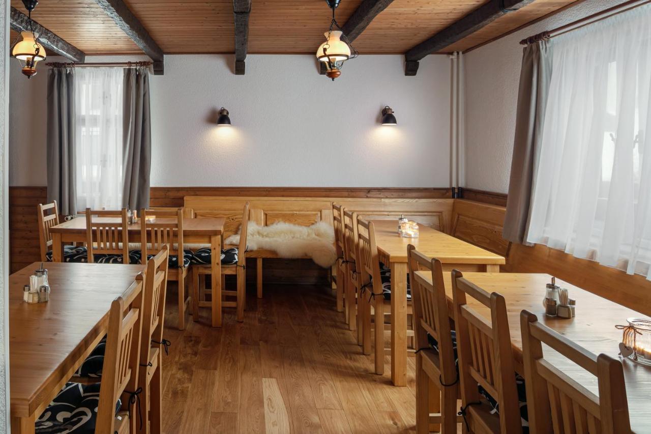 U Komarku Gasthof 3*